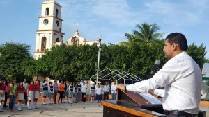 tavo-ocampo-inicia-ciclo-escolar2-codigomichoacan.com.mx